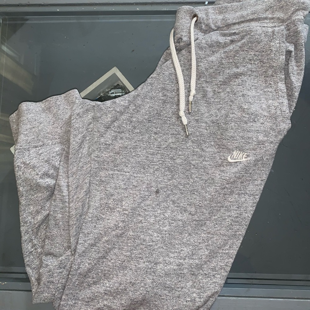 Nike joggers